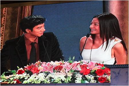 合房網直擊頒獎禮：大片陪跑 金雞獎成冷門獎