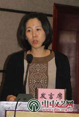 中國舞協(xié)《中國舞蹈報》編輯孫茜發(fā)言 中國文藝網(wǎng) 吳月玲 攝